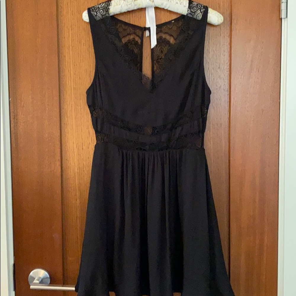 Boutique Black Mini Dress with Lace - Picture 1 of 4